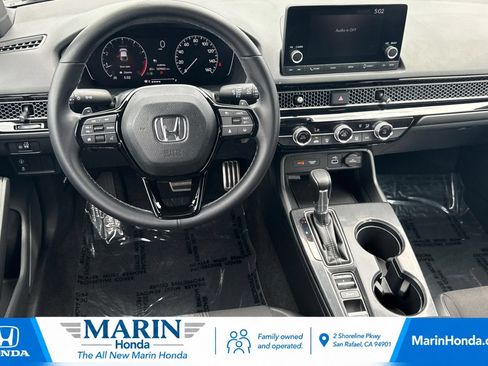 Used 2023 Honda Civic Sport image 15