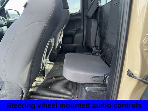 Used 2019 Toyota Tacoma TRD Off-Road image 8