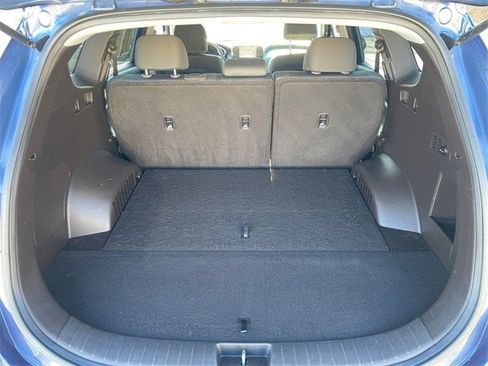 Used 2019 Hyundai Santa Fe SEL image 16
