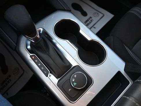 Used 2023 Chevrolet Blazer LT FWD image 29