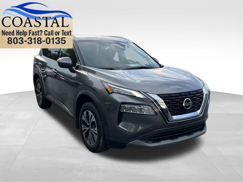 Used 2021 Nissan Rogue SV w/ Premium Package FWD image 2