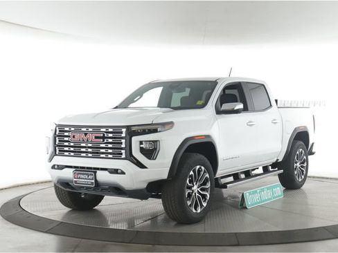 Used 2024 GMC Canyon Denali AWD/4WD image 10