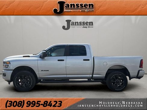 Used 2026 RAM 2500 Big Horn AWD/4WD image 1