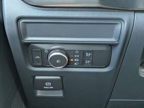 Used 2021 Ford F150 XL w/ STX Appearance Package RWD image 19