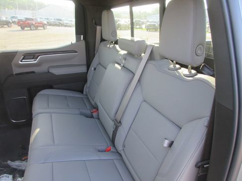 New 2026 GMC Sierra 1500 SLT w/ SLT Premium Plus Package AWD/4WD image 16
