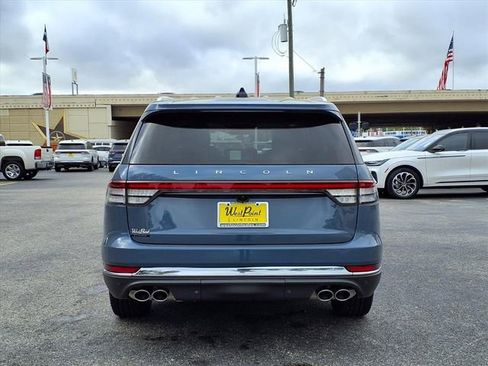 New 2026 Lincoln Aviator 2WD image 5