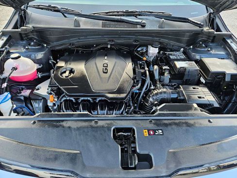 Certified 2025 Kia Sportage SX FWD image 12