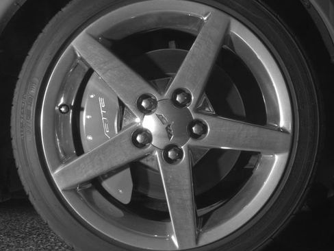 Used 2006 Chevrolet Corvette Convertible w/ Preferred Equipment Group RWD image 10