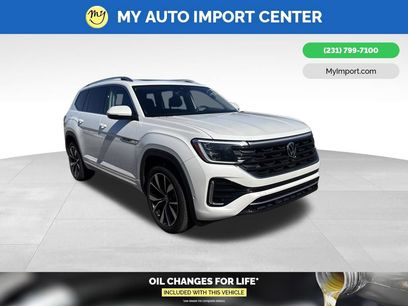 Used 2025 Volkswagen Atlas SEL Premium R-Line