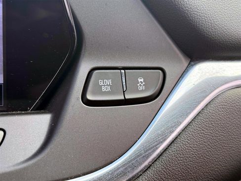 Used 2020 Chevrolet Blazer LT w/ Sound & Technology Package image 19