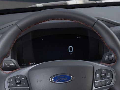 Used 2025 Ford Explorer Active image 13