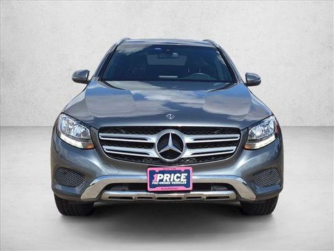 Used 2019 Mercedes-Benz GLC 300 image 2