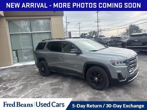 Used 2023 GMC Acadia AT4 w/ Technology Package image 4