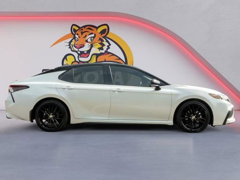 Used 2023 Toyota Camry XSE w/ Navigation Package FWD image 4