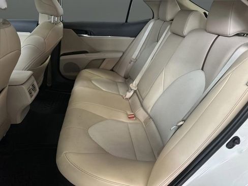 Used 2020 Toyota Camry XLE w/ Driver Assist Package image 29