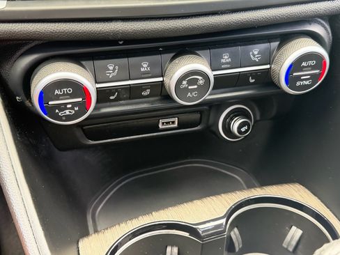 Used 2023 Alfa Romeo Giulia Ti w/ Active Assist Plus Package RWD image 26