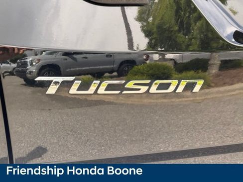 Used 2022 Hyundai Tucson SEL w/ Cargo Package AWD/4WD image 11