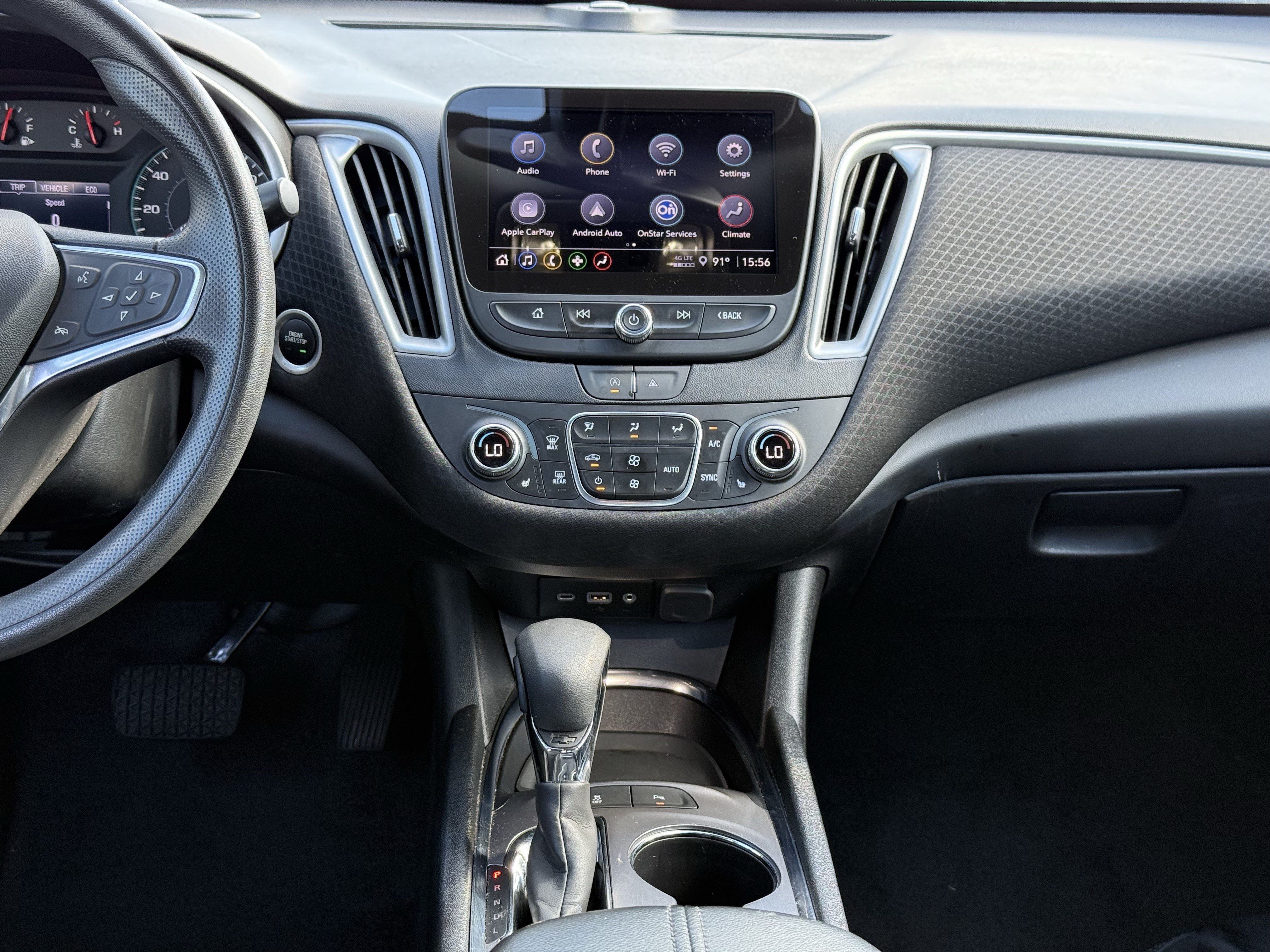Used 2024 Chevrolet Malibu LT FWD image 31