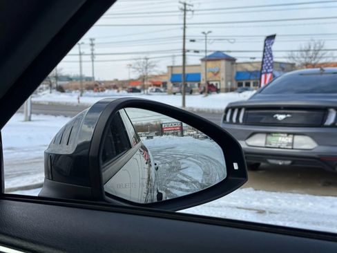 Used 2017 Audi A4 2.0T Premium w/ Convenience Package image 43