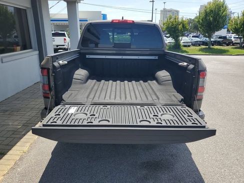 Used 2024 Nissan Frontier PRO-4X w/ Pro Premium Package AWD/4WD image 10