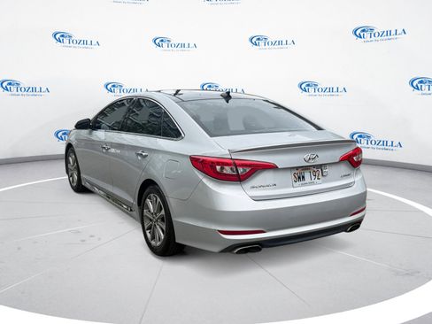 Used 2016 Hyundai Sonata Limited w/ Option Group 04 FWD image 3