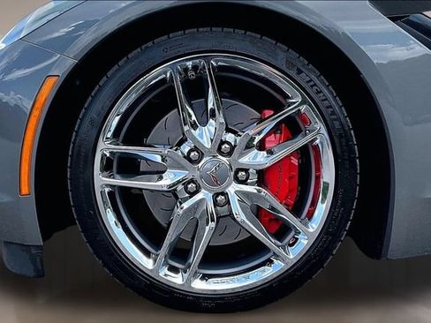 Used 2015 Chevrolet Corvette Stingray Convertible w/ 2LT Preferred Equipment Group RWD image 28