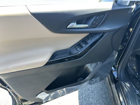 New 2026 Chevrolet Equinox ACTIV AWD/4WD image 8