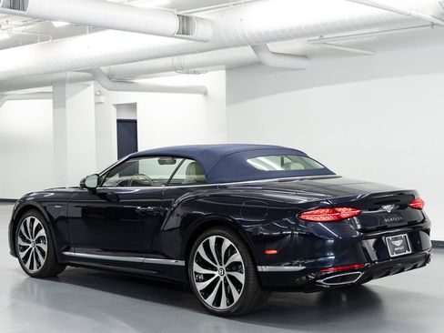 New 2026 Bentley Continental GTC AWD/4WD image 3