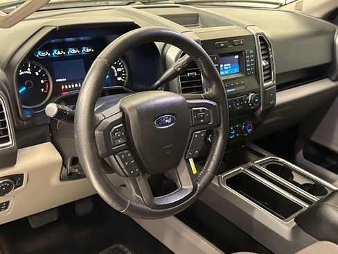 Used 2016 Ford F150 XLT w/ Equipment Group 301A Mid image 19