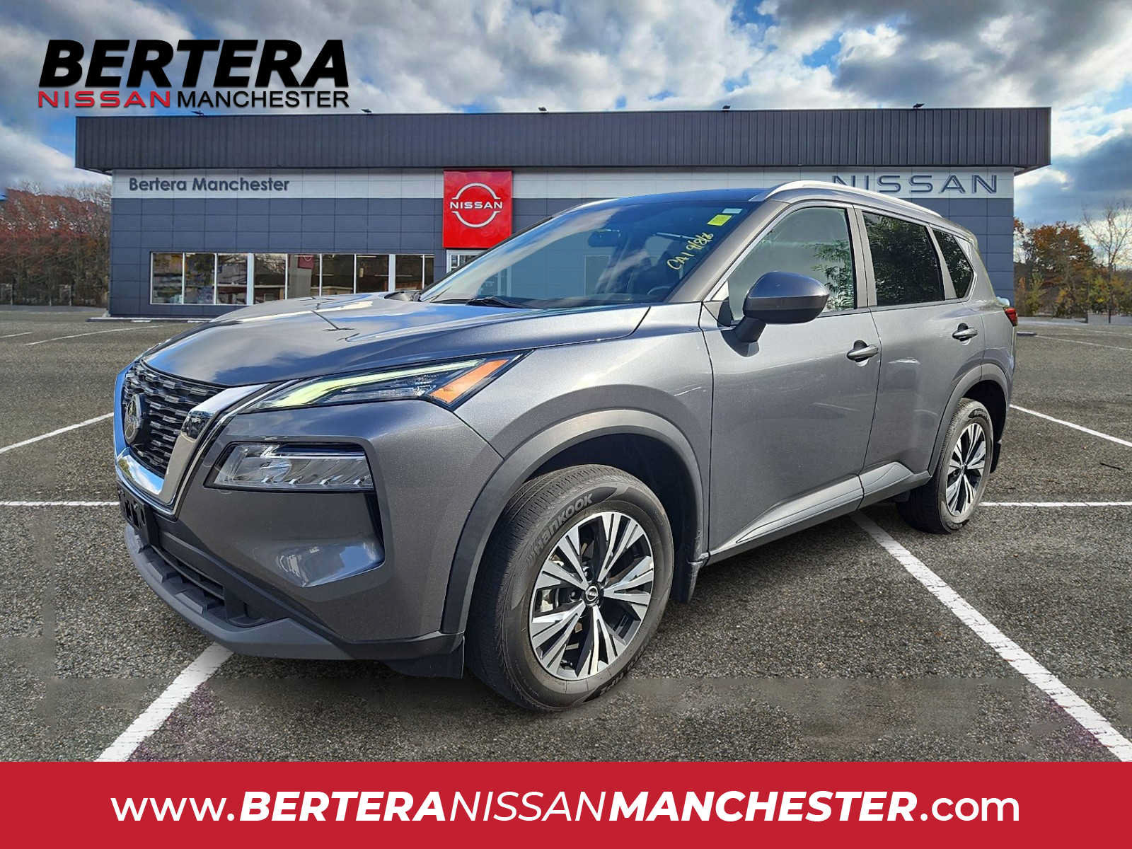 Used 2023 Nissan Rogue SV w/ SV Premium B Package AWD/4WD image 1