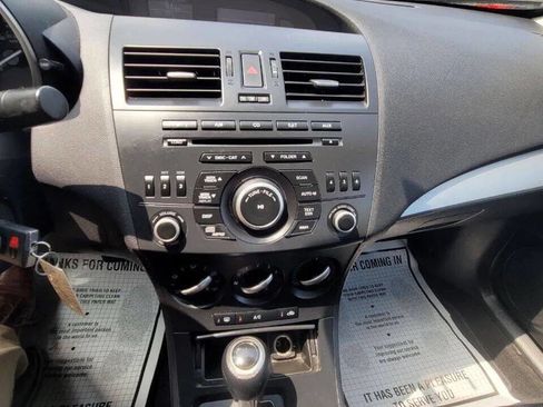 Used 2013 MAZDA MAZDA3 i Sport image 14