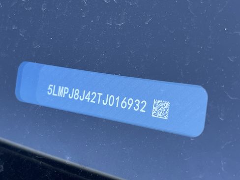 New 2026 Lincoln Nautilus Premier image 34