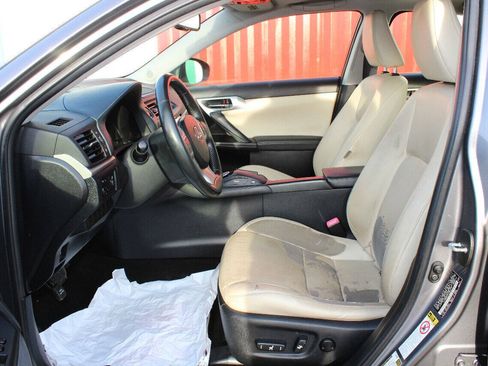 Used 2012 Lexus CT 200h Premium w/ Premium Audio Pkg FWD image 9