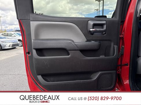 Used 2018 Chevrolet Silverado 1500 Custom w/ Custom Value Package image 20