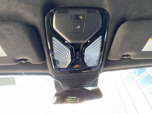 New 2026 BMW X5 M60i image 20