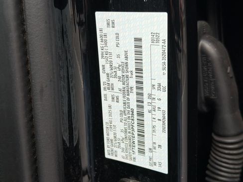 Used 2023 Ford F150 Lariat w/ Equipment Group 502A High image 40