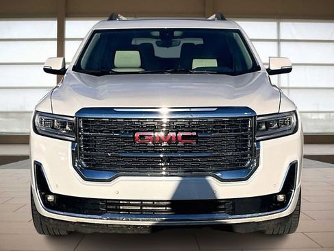 Used 2023 GMC Acadia Denali w/ Denali Ultimate Package image 3