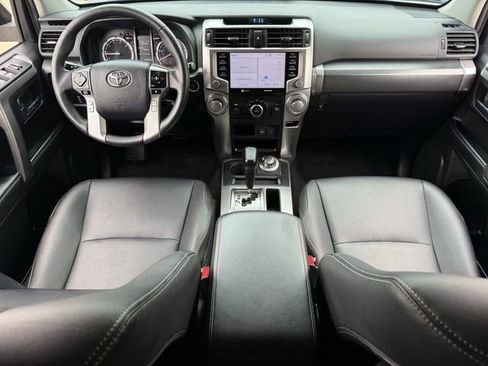 Used 2023 Toyota 4Runner TRD Sport image 11