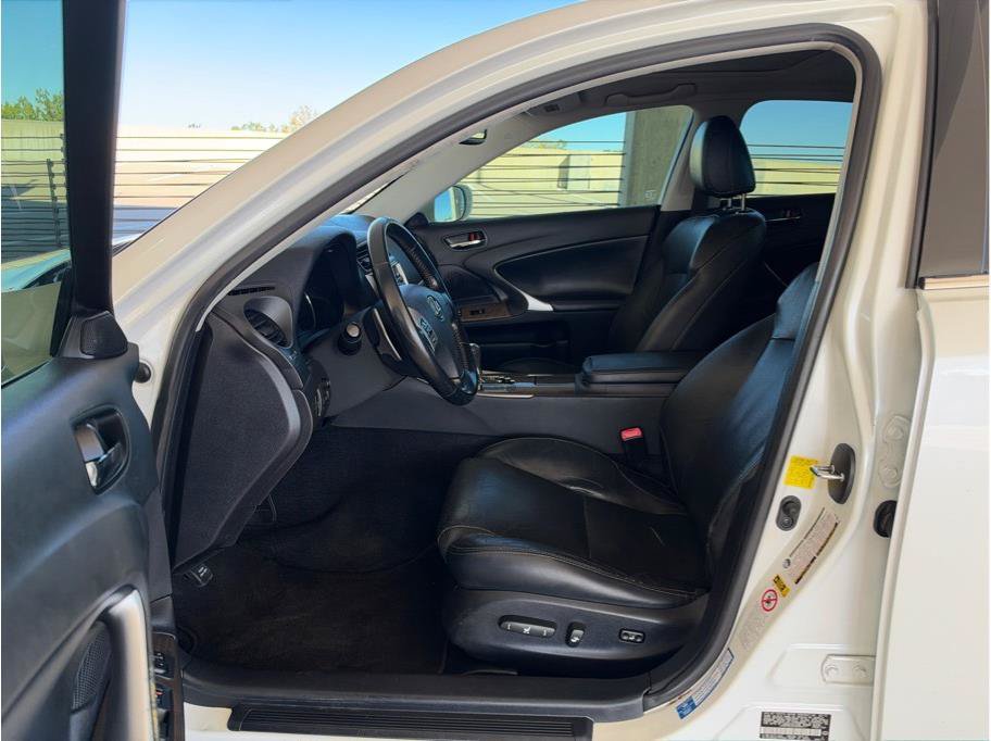 Used 2012 Lexus IS 250 AWD w/ Premium Pkg Value Edition image 10