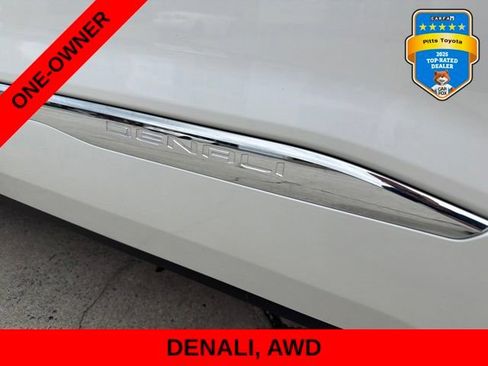 Used 2023 GMC Acadia Denali w/ Denali Ultimate Package AWD/4WD image 10