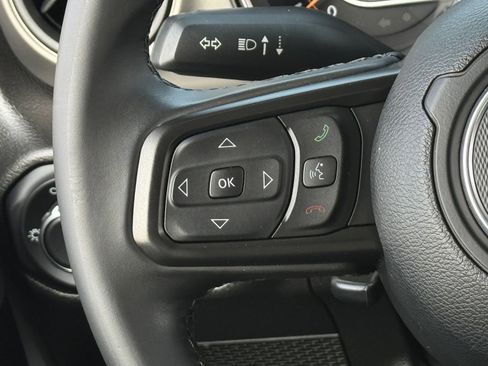 Used 2022 Jeep Wrangler Unlimited Sport image 15