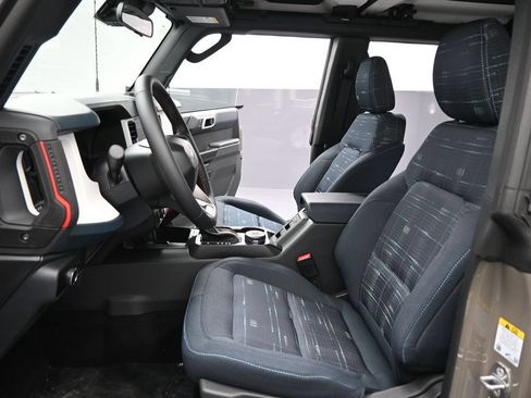 New 2026 Ford Bronco Heritage Edition AWD/4WD image 9