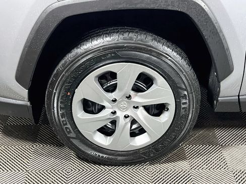 Certified 2023 Toyota RAV4 LE AWD/4WD image 27