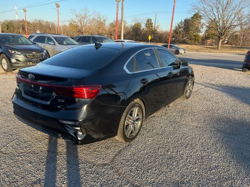 Used 2020 Kia Forte EX FWD image 4