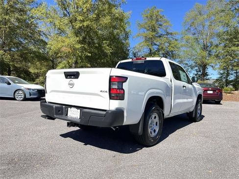 New 2026 Nissan Frontier S w/ Tow Package AWD/4WD image 6