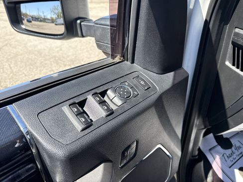 Used 2020 Ford F350 Platinum w/ FX4 Off-Road Package AWD/4WD image 23