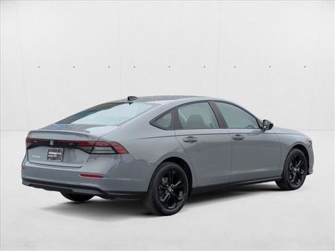 New 2025 Honda Accord SE image 2