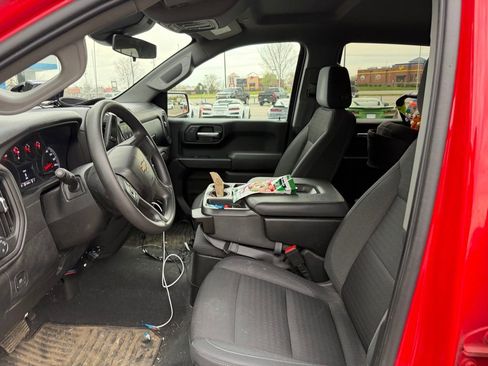 Used 2022 Chevrolet Silverado 1500 Custom image 7