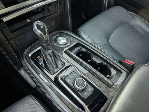 Used 2024 INFINITI QX80 Luxe image 25