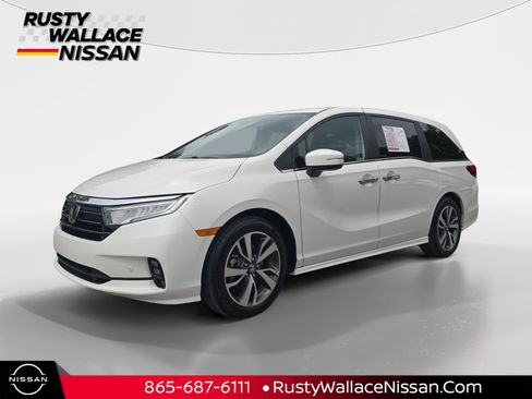Used 2024 Honda Odyssey Touring image 1